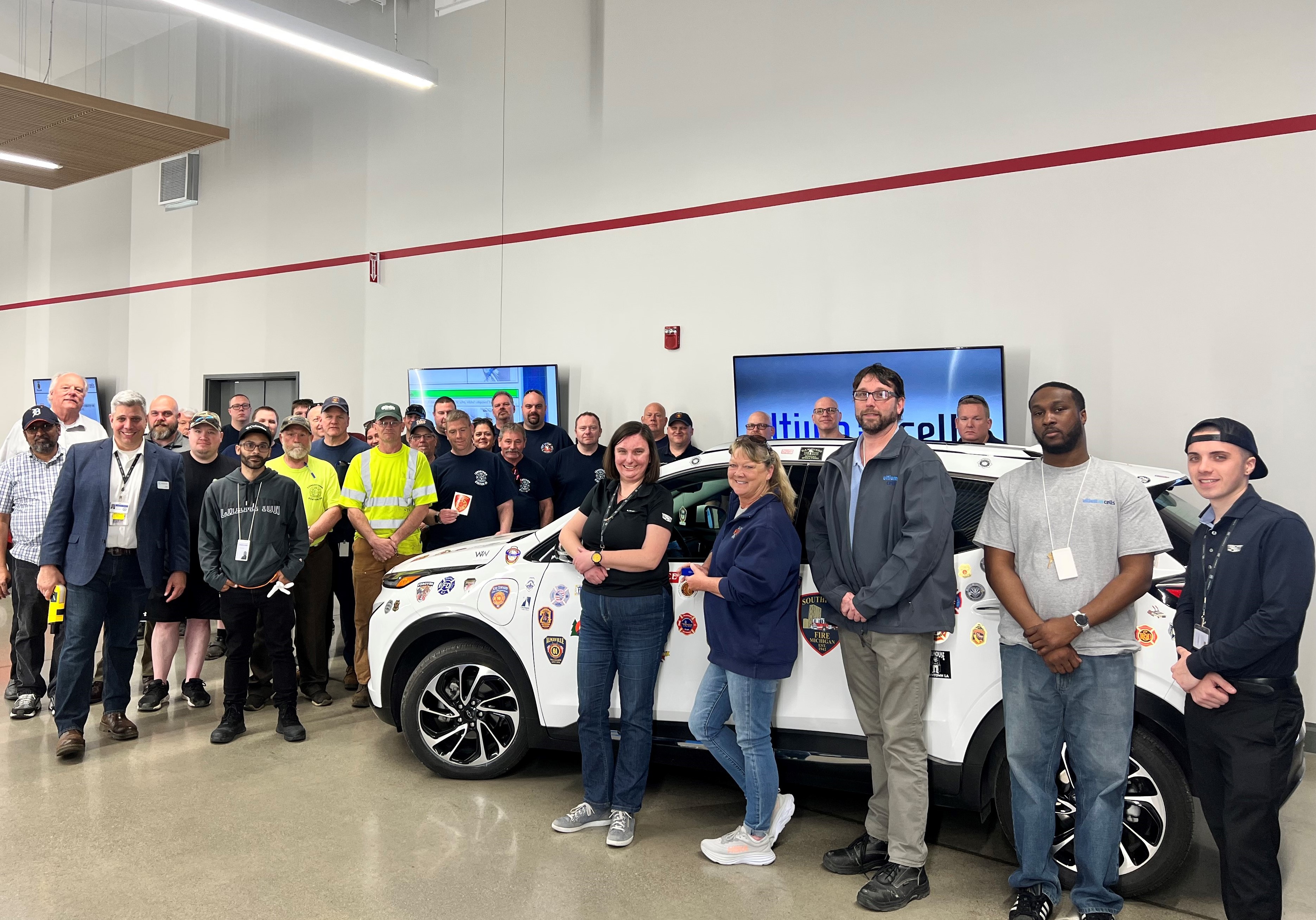 Members from Lordstown Fire Department, Warren Fire Department, Newton Falls Fire Department and local community leaders complete Battery Electric Vehicle training. 